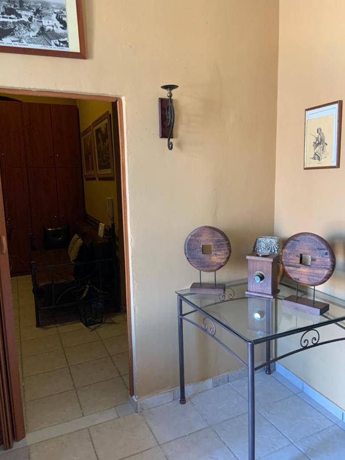 Amfitrion Apartment *